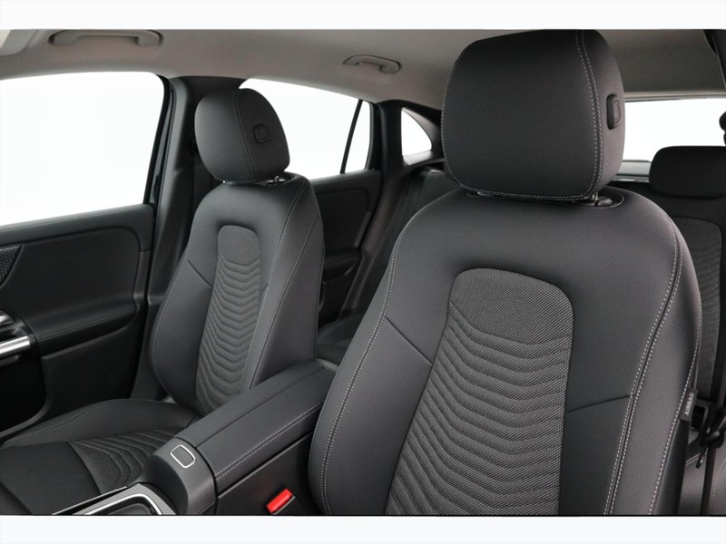 7 - Mercedes GLA 200 d progressive advanced plus 8g-dct