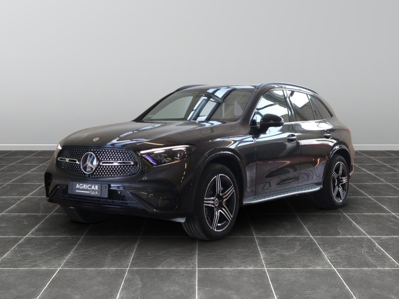 1 - Mercedes GLC suv 300 de plug in hybrid amg line premium tech 4matic 9g-tronic