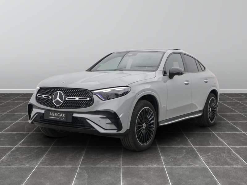 1 - Mercedes GLC coupe 300 de plug in hybrid amg line premium tech 4matic 9g-tronic