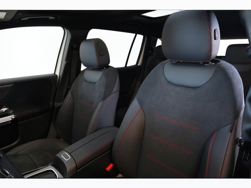 7 - Mercedes EQB 250+ amg line advanced plus
