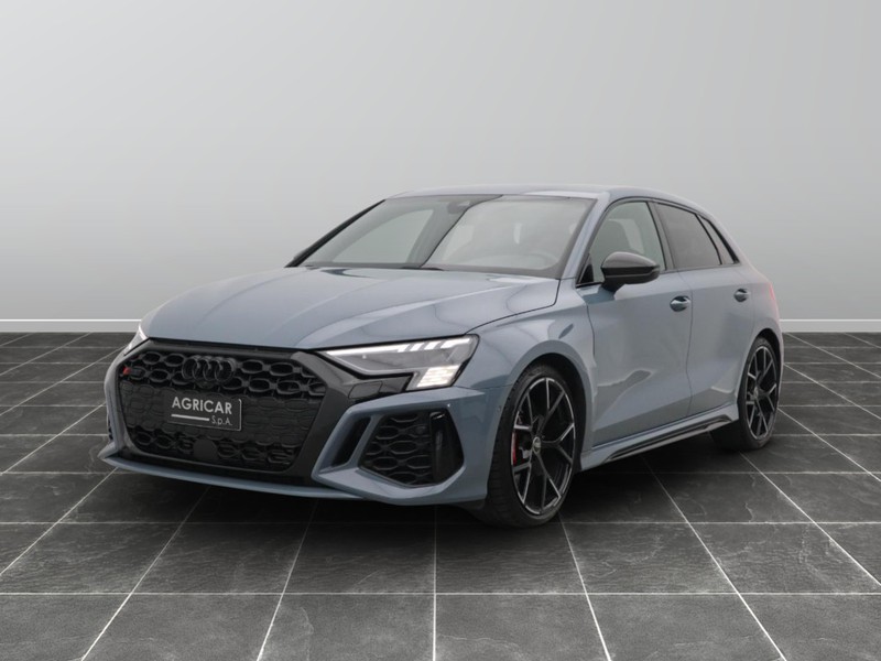 1 - Audi RS3 sportback 2.5 tfsi quattro s tronic