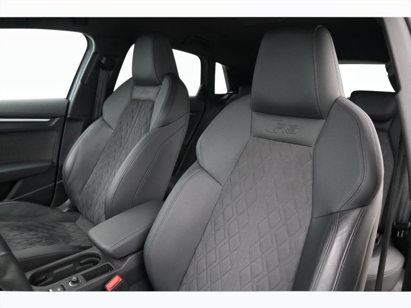 7 - Audi RS3 sportback 2.5 tfsi quattro s tronic