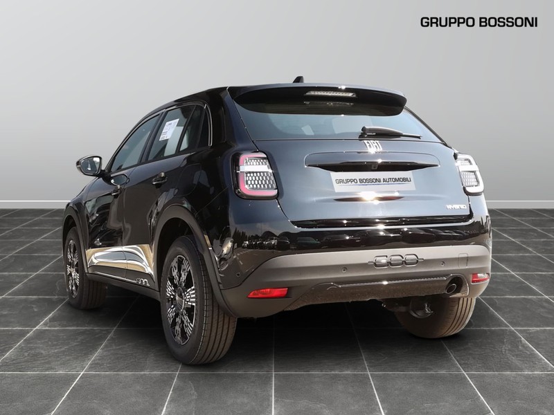 7 - Fiat 600 1.2 hybrid 110cv serie speciale icon edct