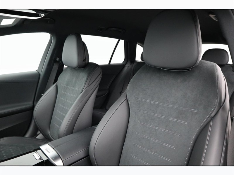 7 - Mercedes Classe C station wagon 220 d mild hybrid 197cv amg line advanced 9g-tronic