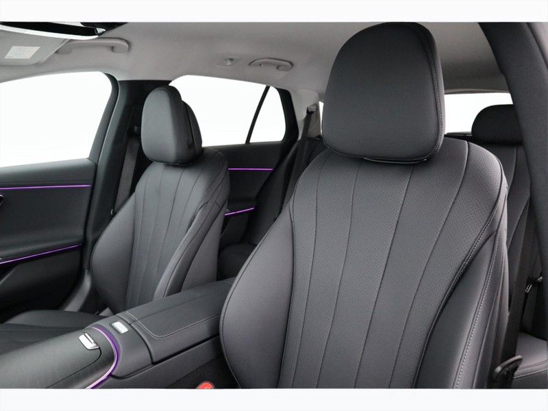 7 - Mercedes Classe E station wagon all-terrain 220 d advanced plus 4matic 9g-tronic