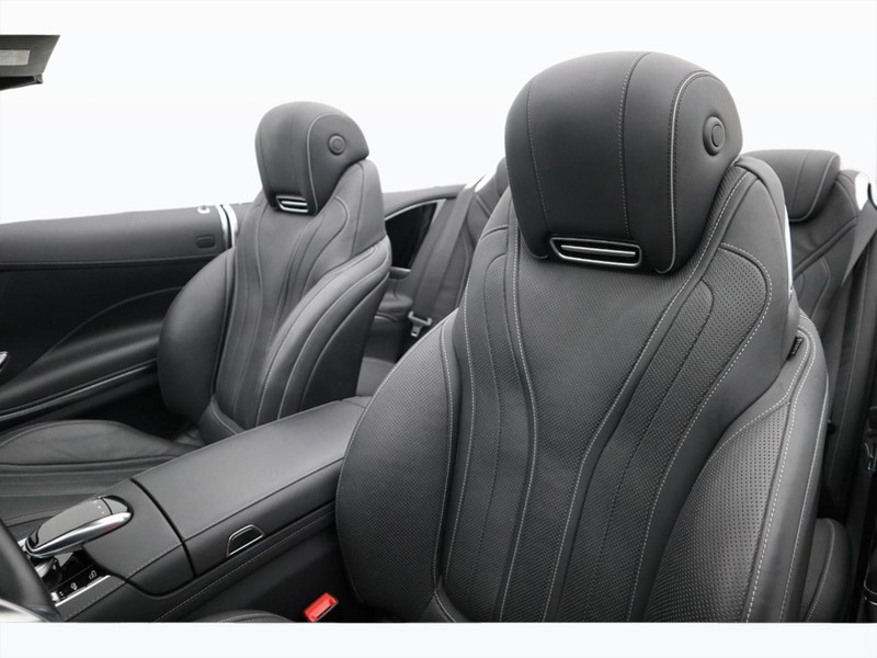 7 - Mercedes Classe S cabrio 560 v8 premium plus