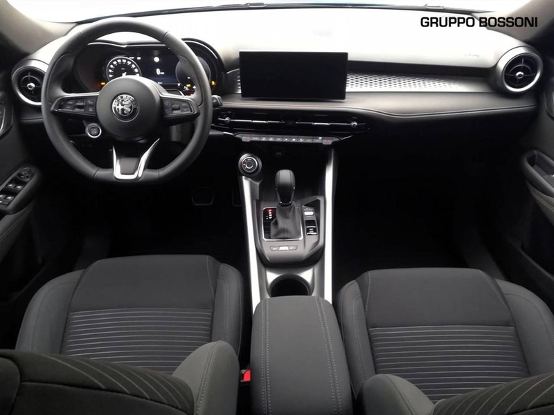 7 - Alfa Romeo Tonale 1.6 130cv sprint tct6