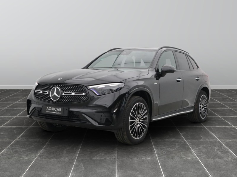1 - Mercedes GLC suv 300 de plug in hybrid amg line premium tech 4matic 9g-tronic