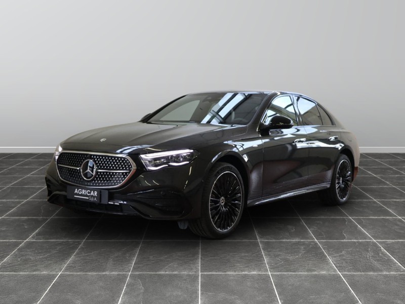 1 - Mercedes Classe E berlina 300 de plug in hybrid amg line premium 4matic 9g-tronic