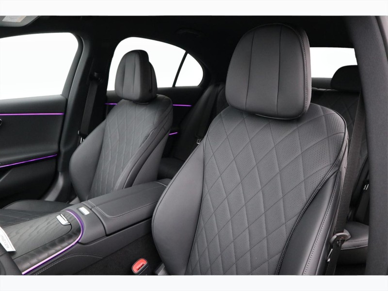 7 - Mercedes Classe E berlina 220 d amg line premium 4matic 9g-tronic