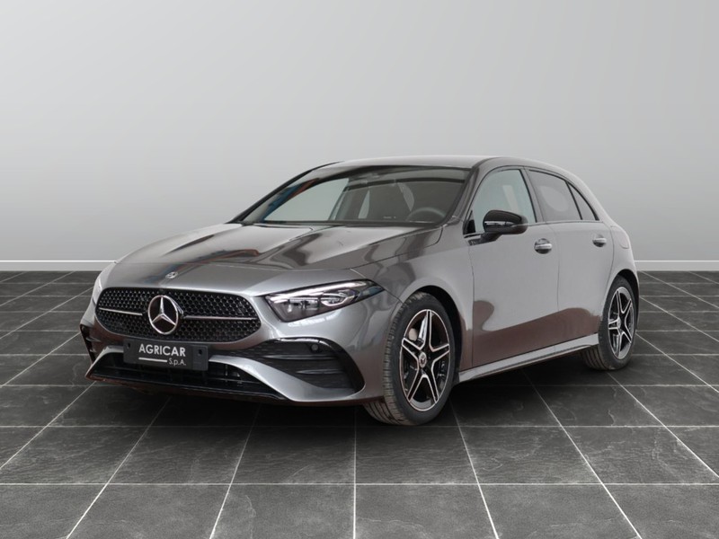 1 - Mercedes Classe A 200 amg line advanced plus 7g-dct