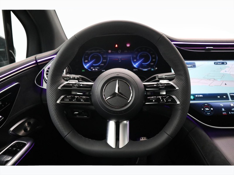 19 - Mercedes EQE suv 350 amg line premium 4matic