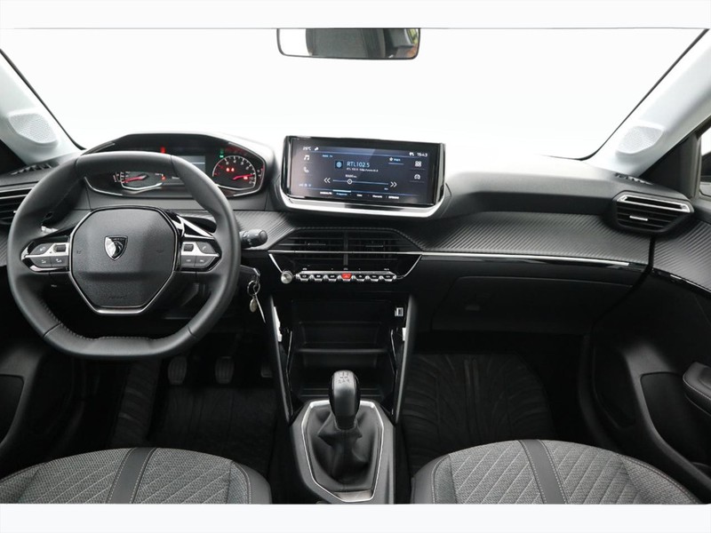 13 - Peugeot 208 1.2 puretech 75cv style s&s