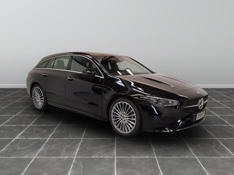 1 - Mercedes CLA shooting brake 200 d amg line advanced plus 8g-dct