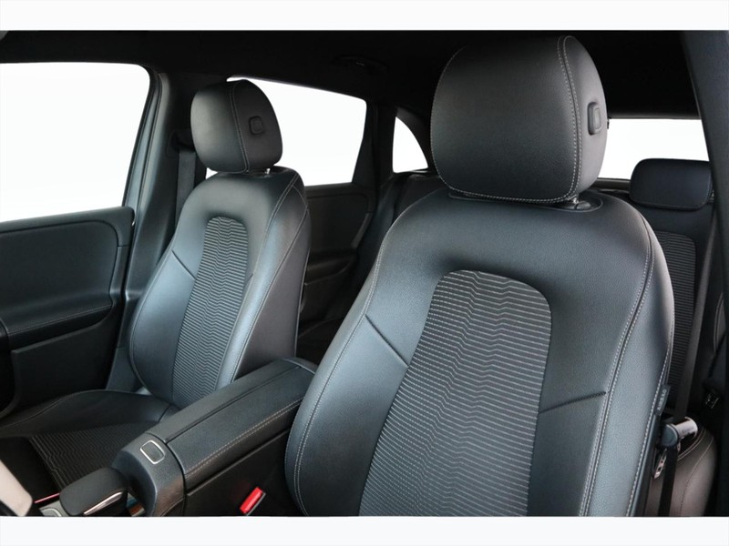 7 - Mercedes Classe B 200 d sport plus 8g-dct