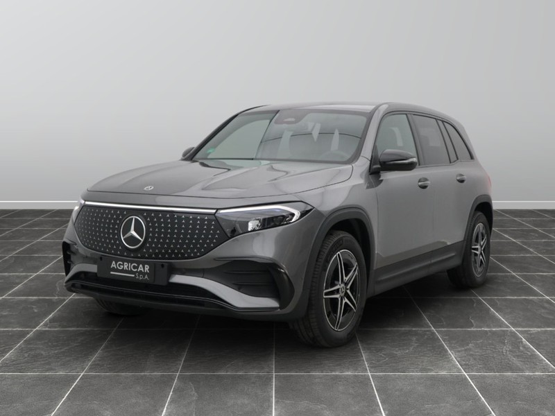 1 - Mercedes EQB 250+ amg line advanced