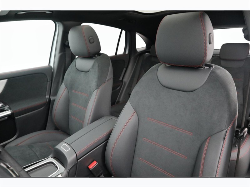 7 - Mercedes GLA 200 d amg line advanced plus 8g-dct