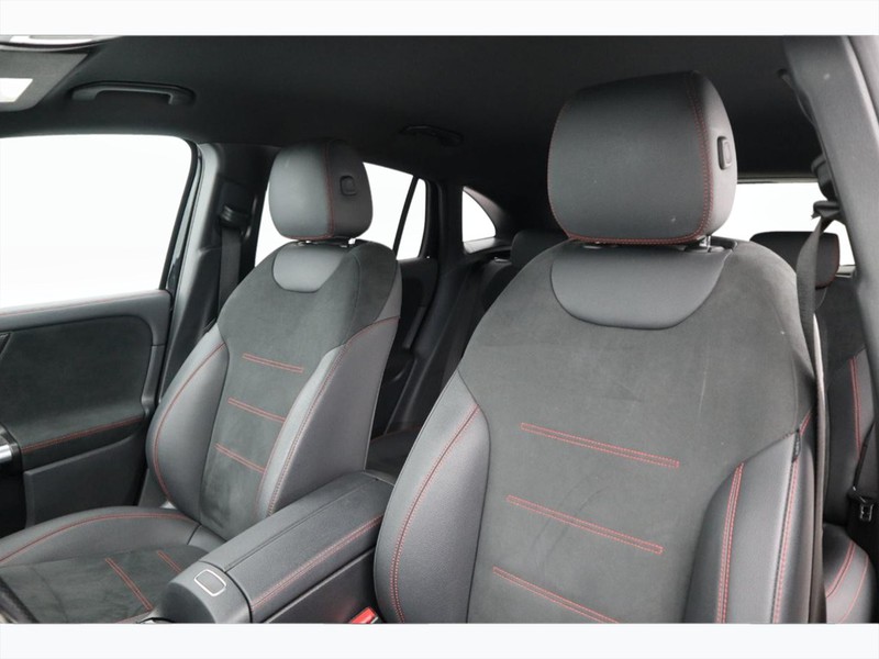 7 - Mercedes GLA 250 e plug-in-hybrid amg line advanced plus 8g-dct