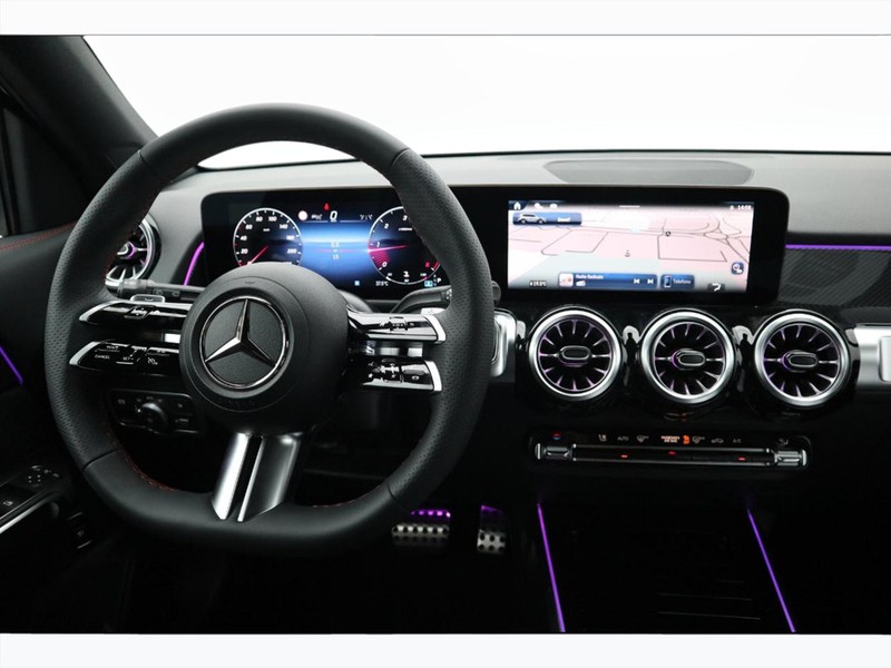 13 - Mercedes GLB 200 d amg line advanced plus 4matic 8g-dct 7p.ti