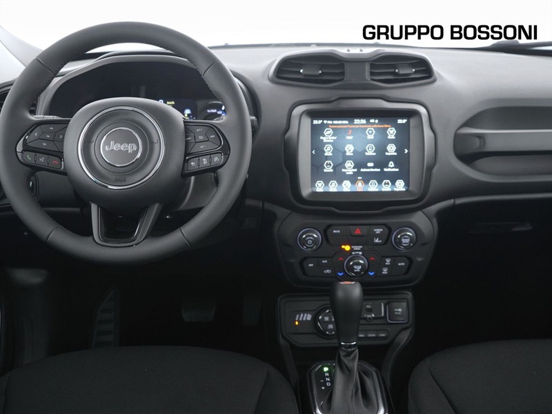 7 - Jeep Renegade 1.3 t4 phev limited 4xe at6
