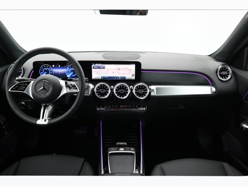 13 - Mercedes EQB 250+ progressive advanced