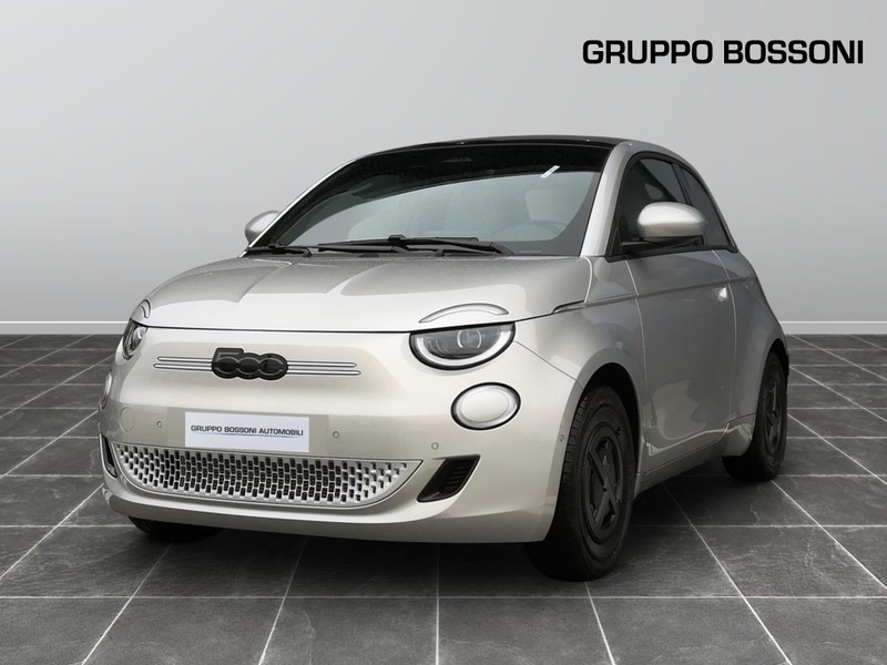 1 - Fiat 500 500e 42 kwh giorgio armani
