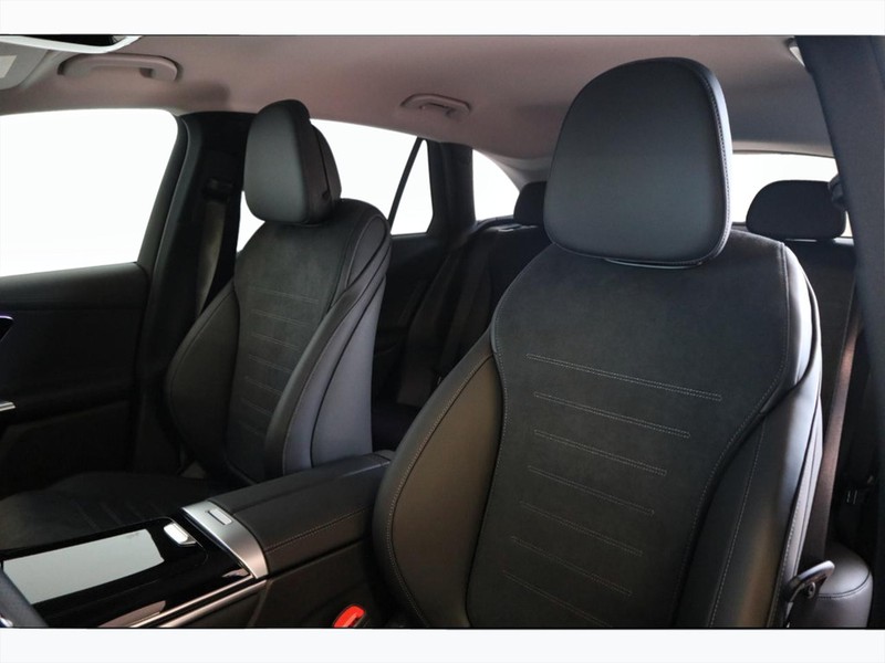 7 - Mercedes GLC suv 220 d amg line advanced 4matic 9g-tronic