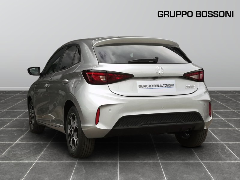 7 - Mg MG3 1.5 hybrid+ luxury