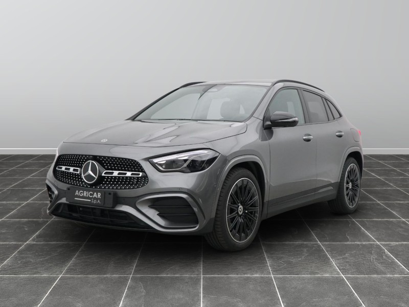 1 - Mercedes GLA 200 d amg line advanced plus 8g-dct