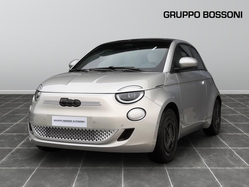 1 - Fiat 500 500e 42 kwh giorgio armani