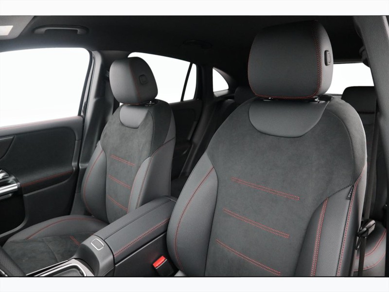 7 - Mercedes GLA 200 d amg line advanced plus 8g-dct