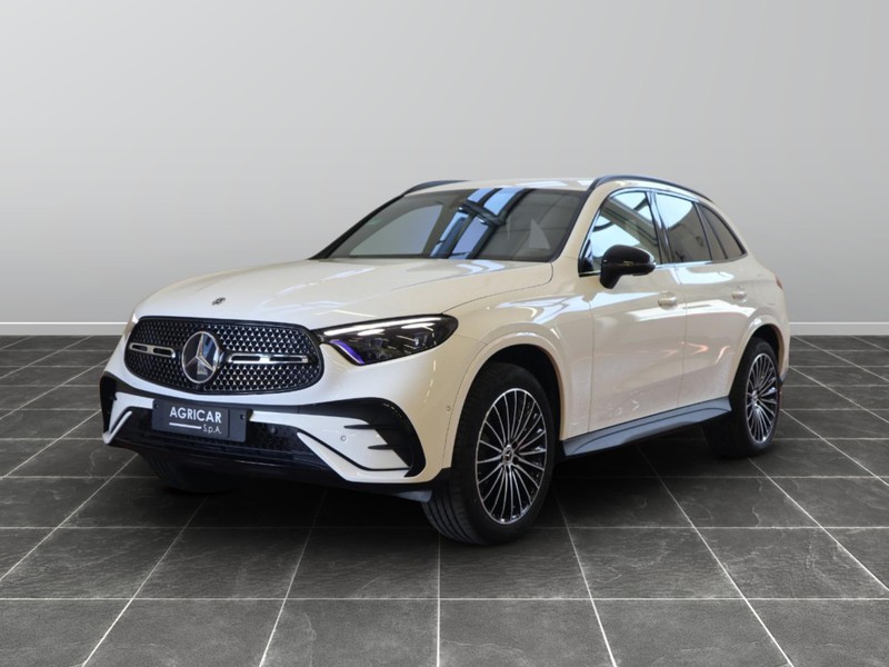 1 - Mercedes GLC suv 300 de plug in hybrid amg line advanced tech 4matic 9g-tronic