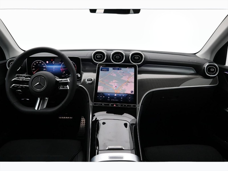 13 - Mercedes GLC suv 220 d amg line advanced 4matic 9g-tronic