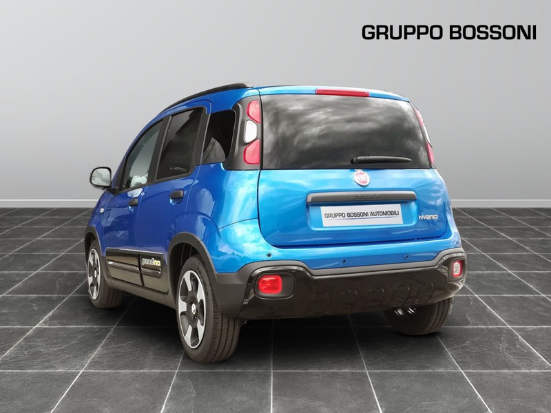7 - Fiat Panda pandina 1.0 firefly hybrid 70cv s&s