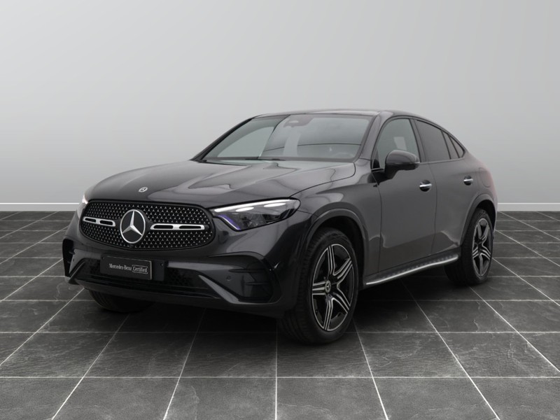 1 - Mercedes GLC coupe 300 de plug in hybrid amg line premium 4matic 9g-tronic