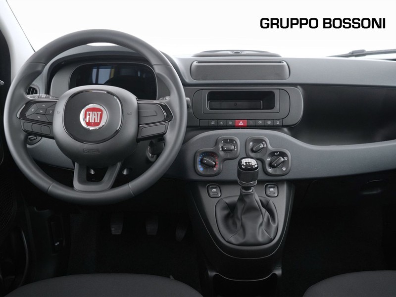 7 - Fiat Panda 1.0 firefly hybrid 70cv s&s