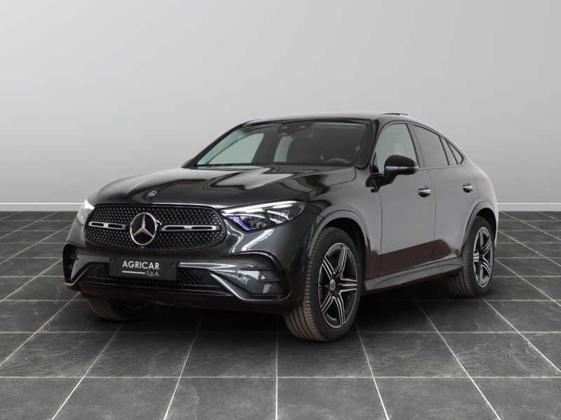 1 - Mercedes GLC coupe 220 d amg line premium 4matic 9g-tronic