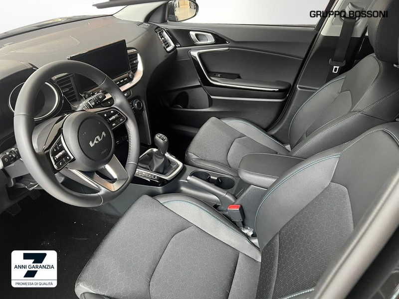 7 - Kia Xceed 1.0 t-gdi gpl 94cv business mt