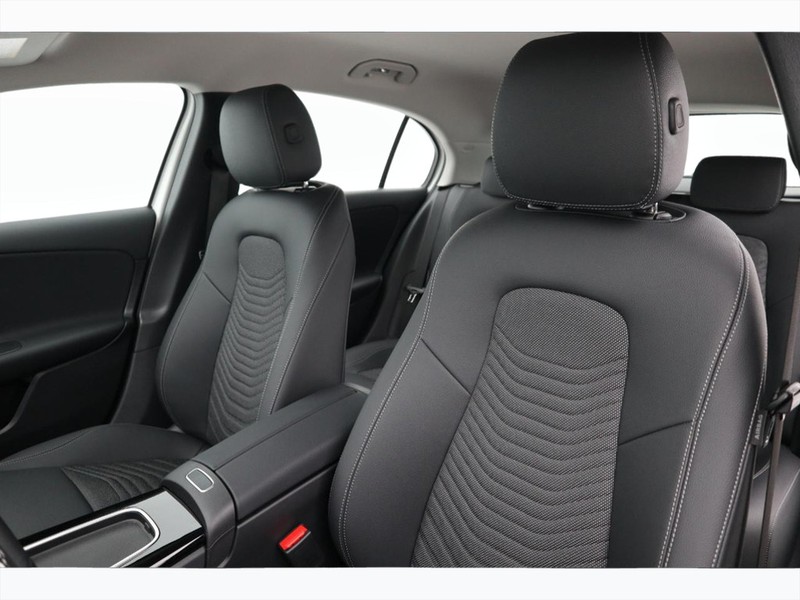 7 - Mercedes Classe A 180 d advanced speedshift dct amg 8g