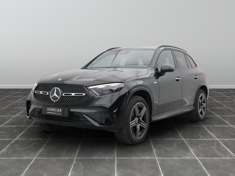 1 - Mercedes GLC suv 300 de plug in hybrid amg line premium tech 4matic 9g-tronic