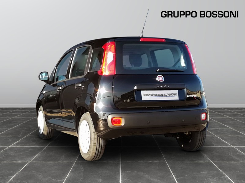 7 - Fiat Panda 1.0 firefly hybrid 70cv s&s