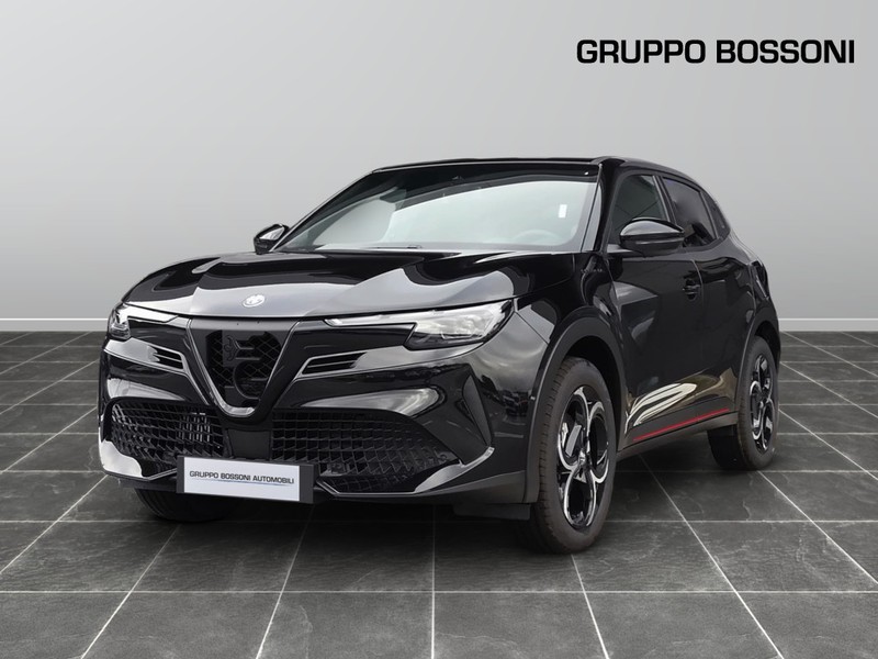 1 - Alfa Romeo Junior 1.2 hybrid 145cv ibrida speciale edct6