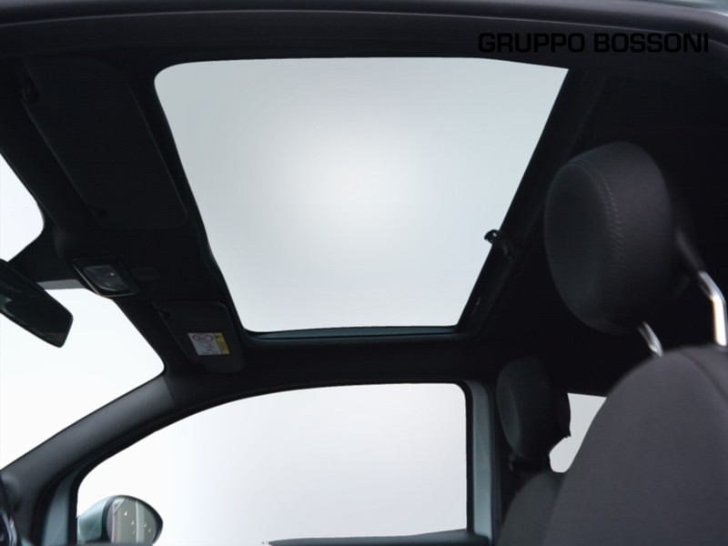 13 - Fiat 500 1.0 firefly hybrid 70cv