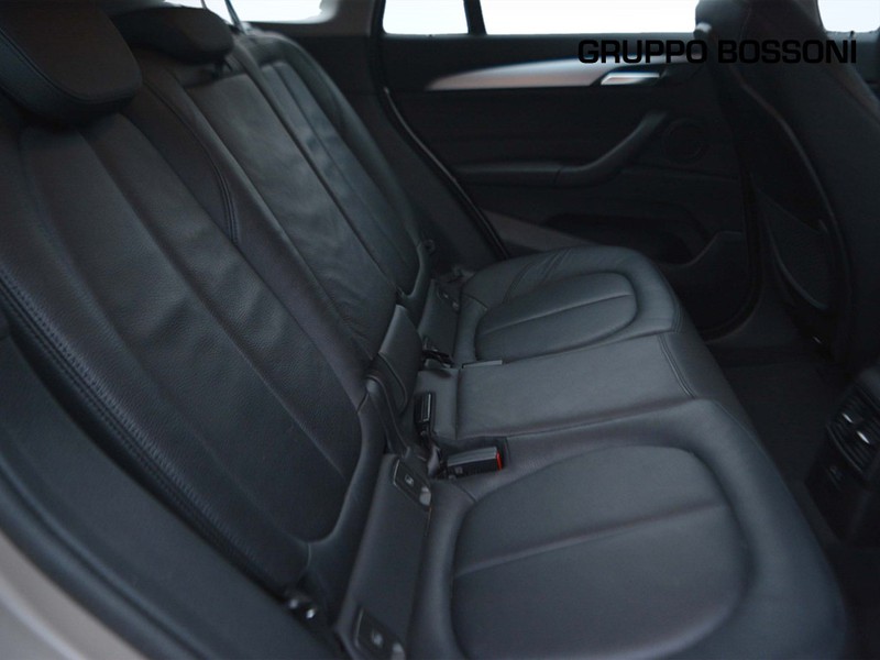 7 - BMW X1 25e xdrive business advantage steptronic