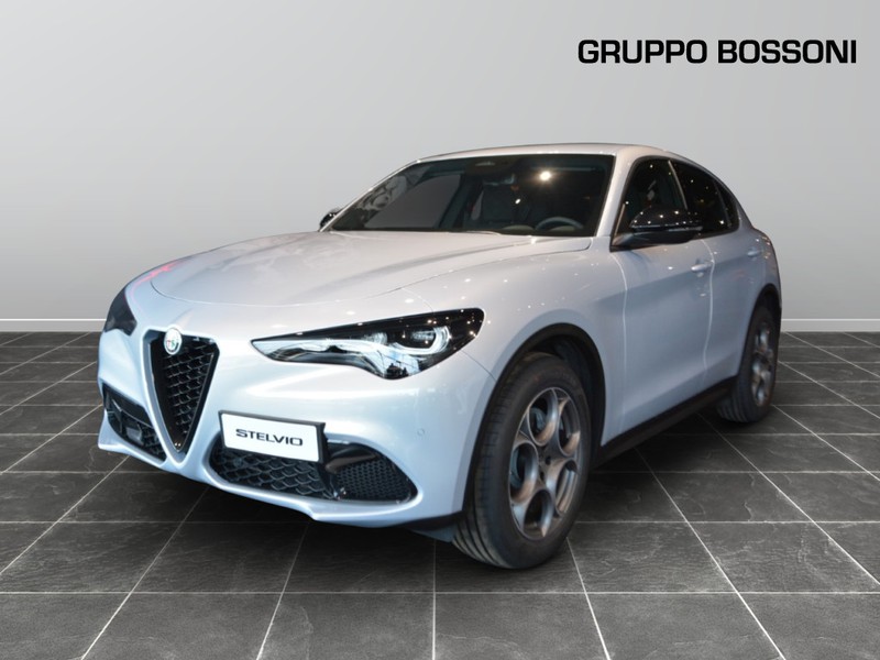 1 - Alfa Romeo Stelvio 2.2 turbo 160cv sprint rwd at8
