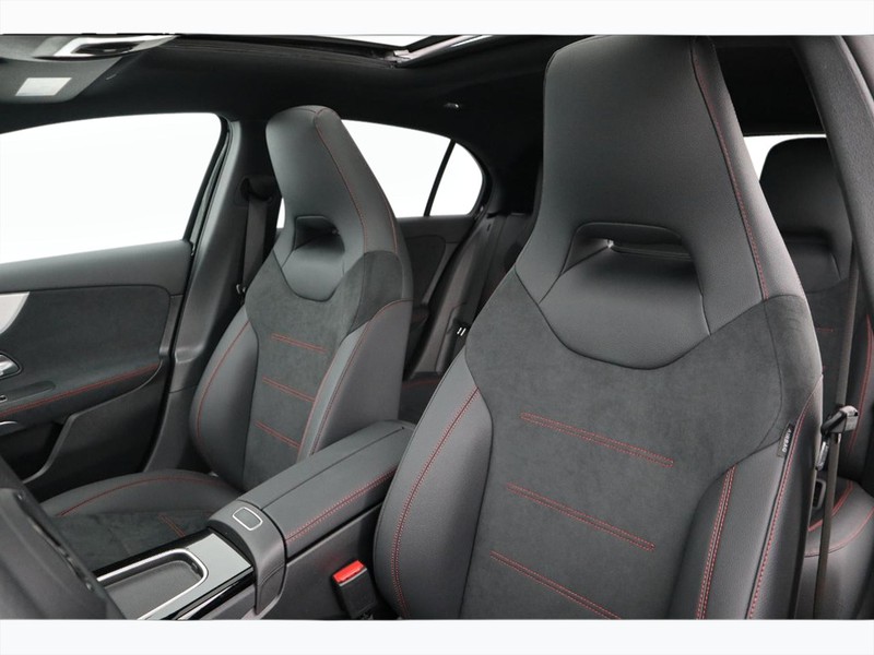 7 - Mercedes Classe A 250 amg line premium 4matic speedshift dct amg 8g