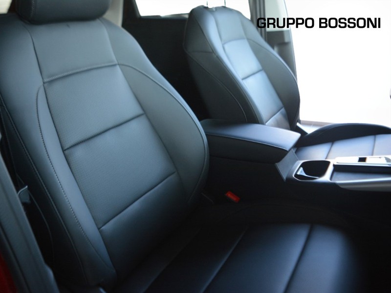 7 - Mg ZS 1.5 hybrid+ luxury auto