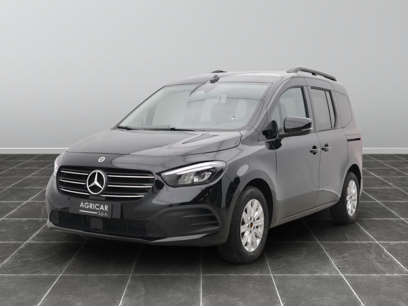 1 - Mercedes Vans Classe T long 180 d premium 7g-dct
