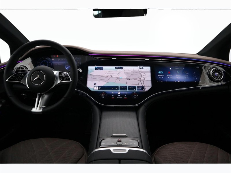 13 - Mercedes EQE 350 premium 4matic