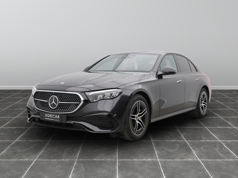 1 - Mercedes Classe E berlina 220 d amg line advanced 4matic 9g-tronic